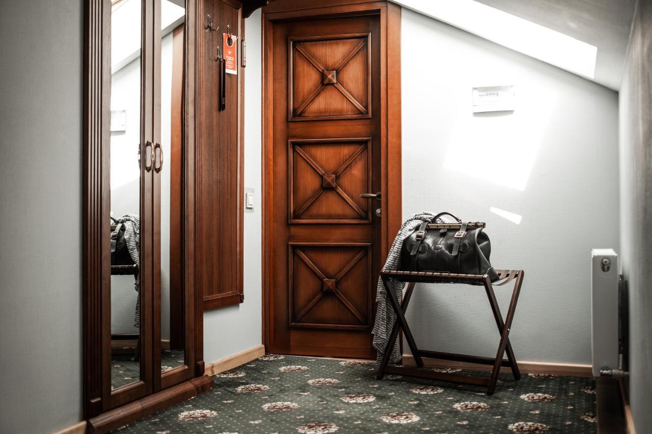 Ekaterinoslav Hotel Dnipro Luaran gambar