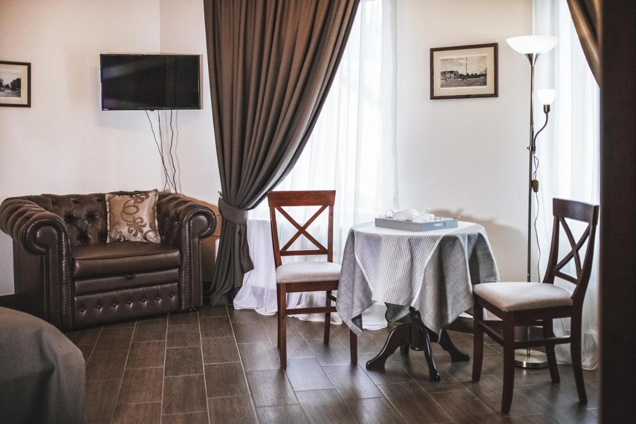 Ekaterinoslav Hotel Dnipro Luaran gambar