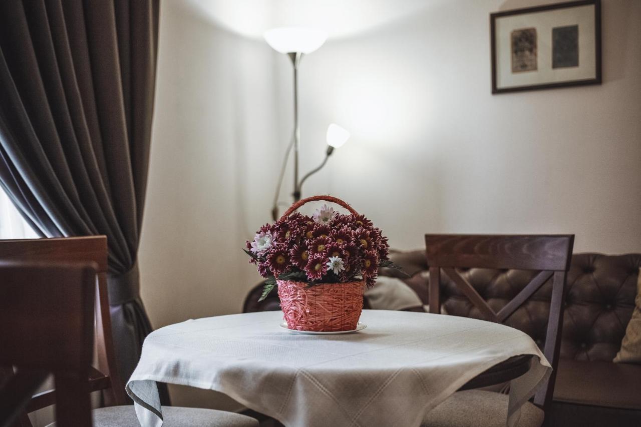 Ekaterinoslav Hotel Dnipro Luaran gambar